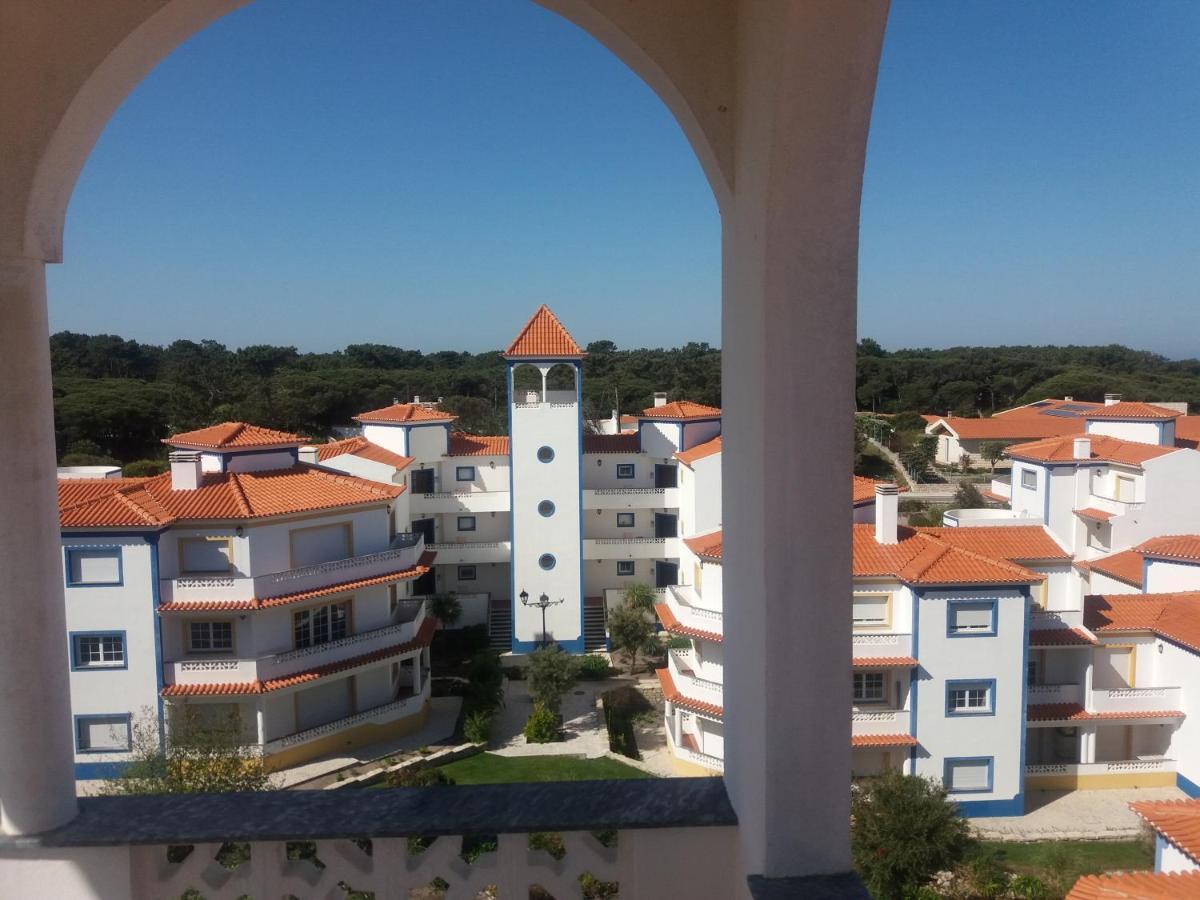 Apartamento Moura - Praia D'El Rey Golf, Surf & Beach Resort 普拉亚德尔瑞伊 外观 照片